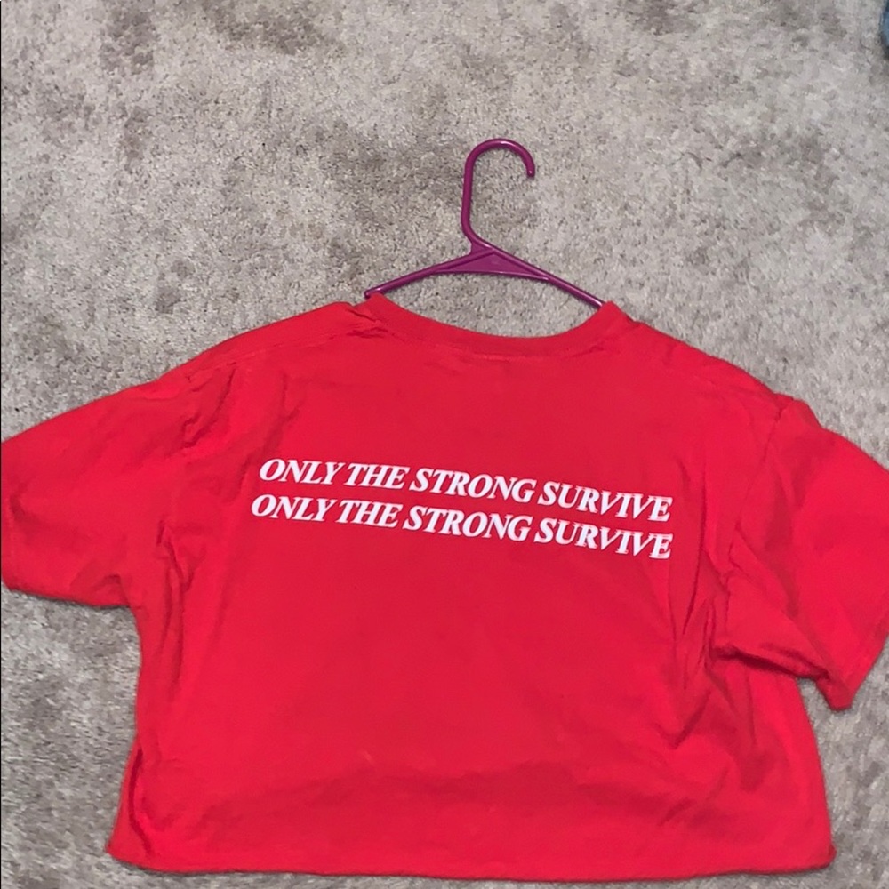 Red cropped t-shirt - Picture 2 of 2